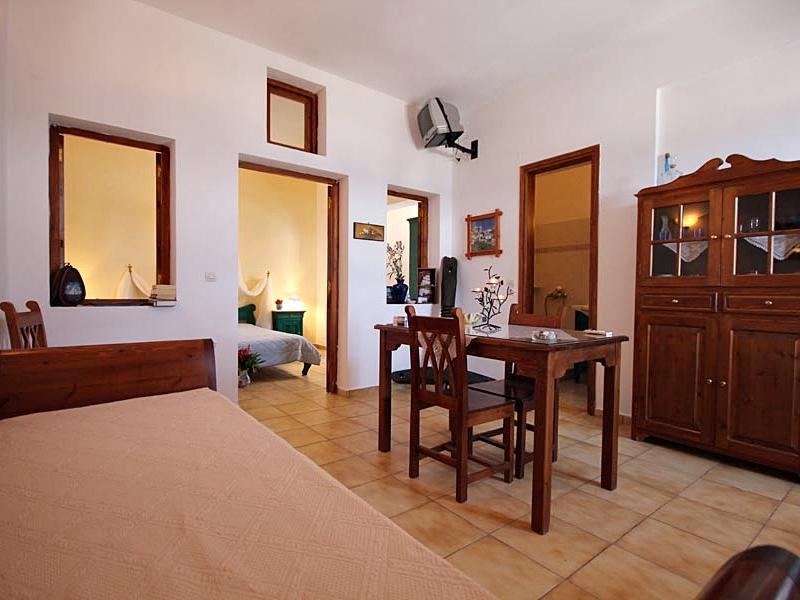 Vrachia Studios & Apartments Οία Εξωτερικό φωτογραφία