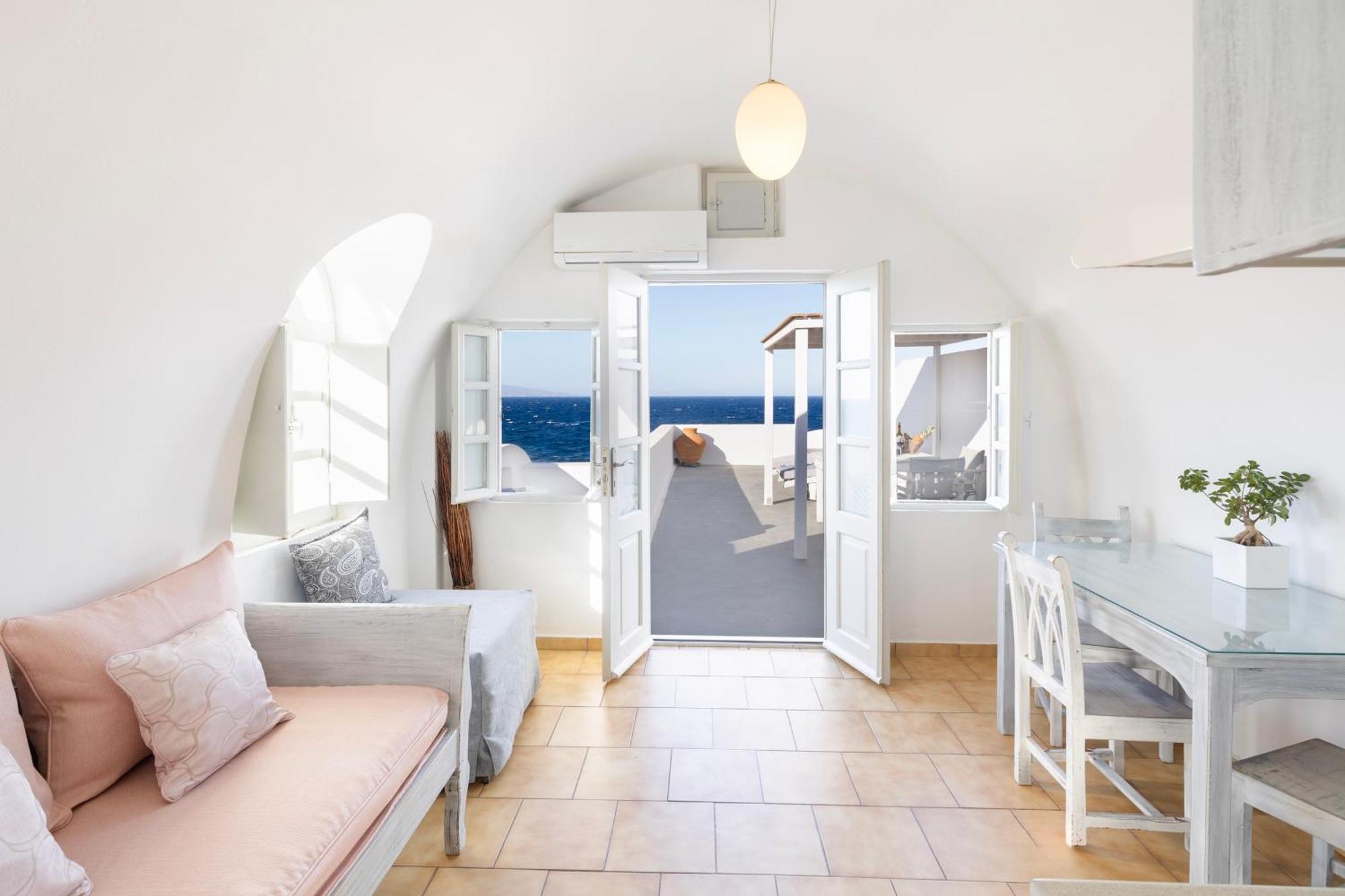 Vrachia Studios & Apartments Οία Εξωτερικό φωτογραφία
