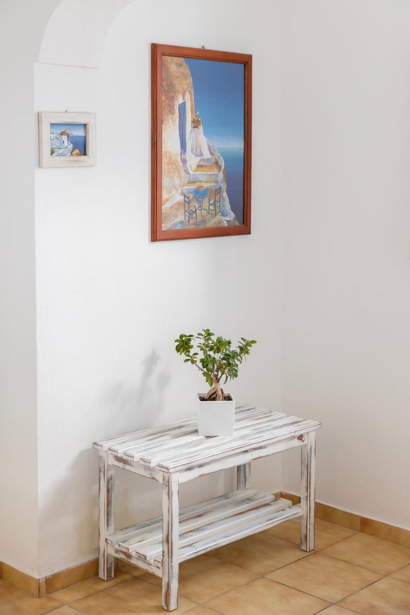 Vrachia Studios & Apartments Οία Εξωτερικό φωτογραφία