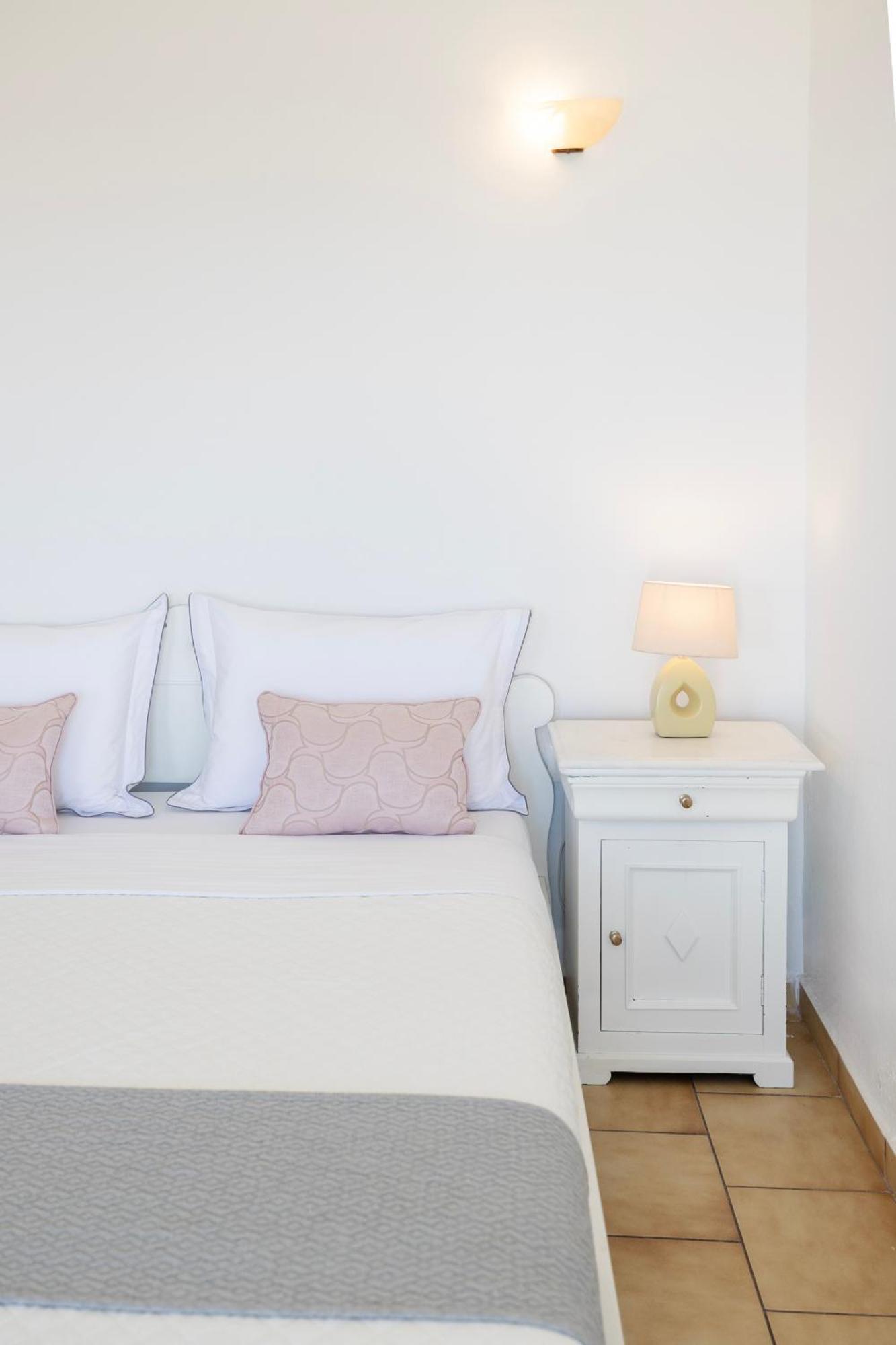 Vrachia Studios & Apartments Οία Εξωτερικό φωτογραφία