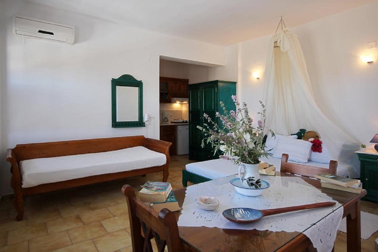 Vrachia Studios & Apartments Οία Εξωτερικό φωτογραφία